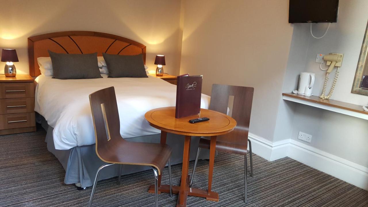 The York Hotel Weston-super-Mare Bagian luar foto